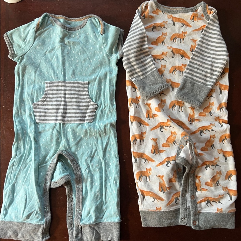 Cloud Island Kids One Pieces - Lot of 2 outfits (6-9 months)